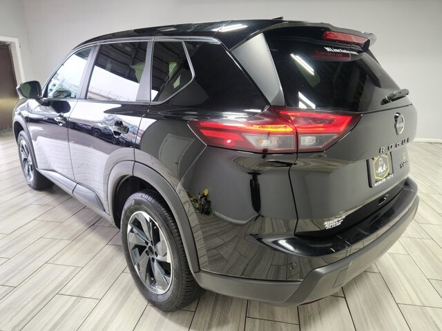 2024 Nissan Rogue in Cinnaminson, NJ 08077 - 18103807 3