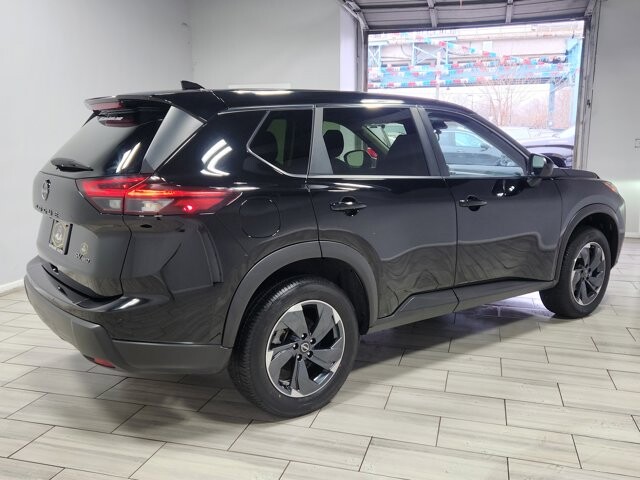 2024 Nissan Rogue in Cinnaminson, NJ 08077 - 18103807 5