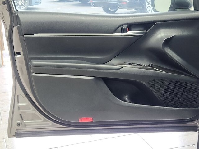 2024 Toyota Camry in Cinnaminson, NJ 08077 - 18103811 10