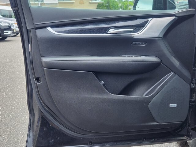 2023 Cadillac XT5 in Cinnaminson, NJ 08077 - 18103813 10