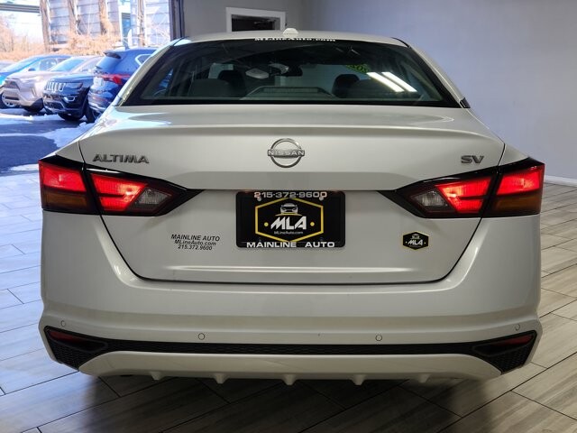 2024 Nissan Altima in Cinnaminson, NJ 08077 - 18103817 4