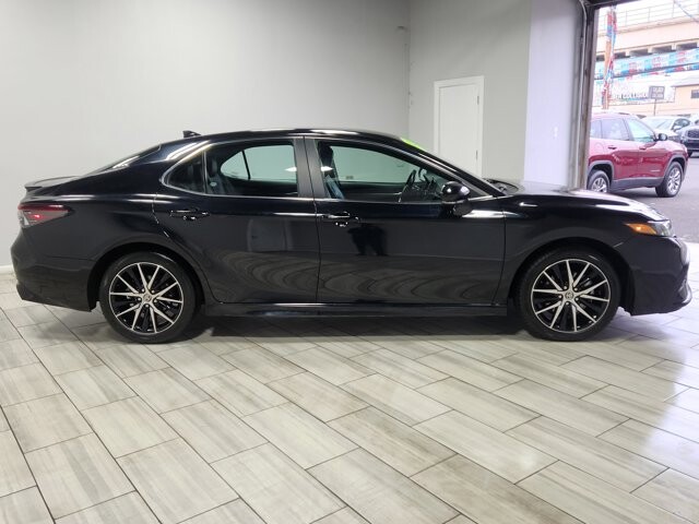 2024 Toyota Camry in Cinnaminson, NJ 08077 - 18103820 6