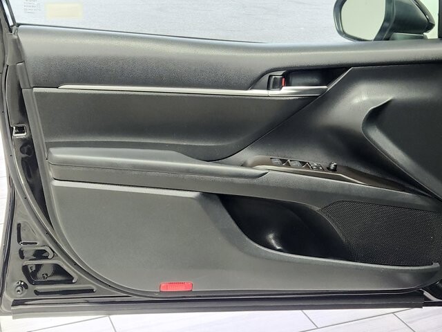 2024 Toyota Camry in Cinnaminson, NJ 08077 - 18103820 10