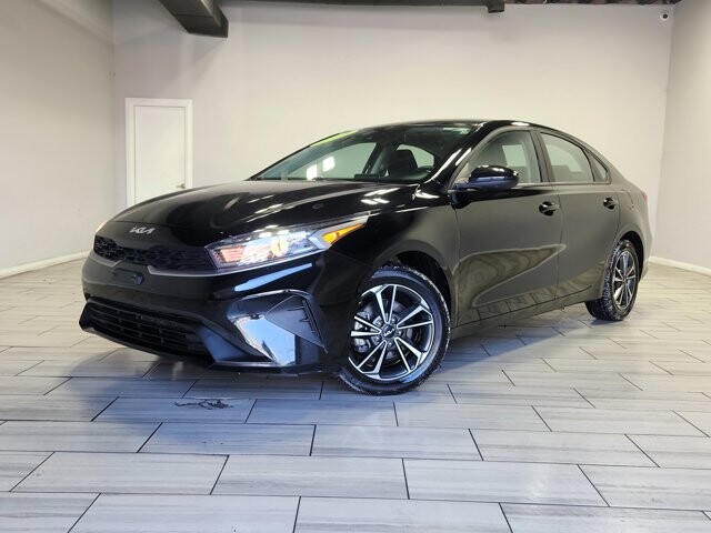 2023 Kia Forte in Cinnaminson, NJ 08077 - 18103821
