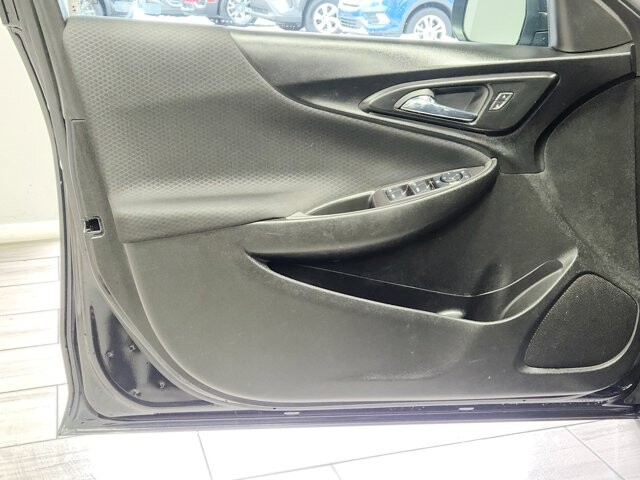 2023 Chevrolet Malibu in Cinnaminson, NJ 08077 - 18103823 10