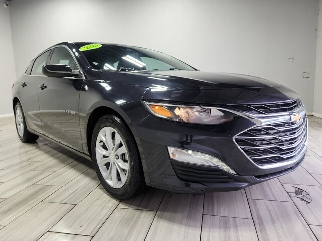 2023 Chevrolet Malibu in Cinnaminson, NJ 08077 - 18103823 7