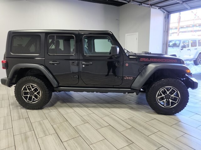 2025 Jeep Wrangler in Cinnaminson, NJ 08077 - 18103824 6