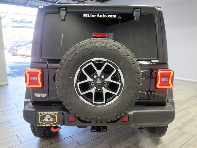 2025 Jeep Wrangler in Cinnaminson, NJ 08077 - 18103824 4