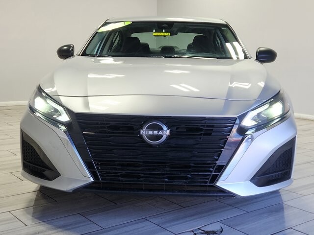 2024 Nissan Altima in Cinnaminson, NJ 08077 - 18103825 8