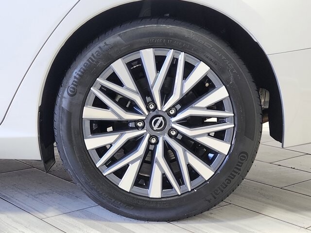 2024 Nissan Altima in Cinnaminson, NJ 08077 - 18103825 9