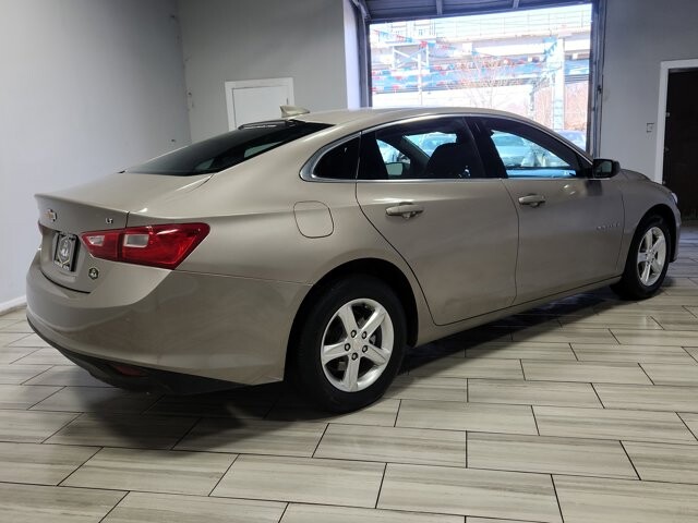 2023 Chevrolet Malibu in Cinnaminson, NJ 08077 - 18103829 5