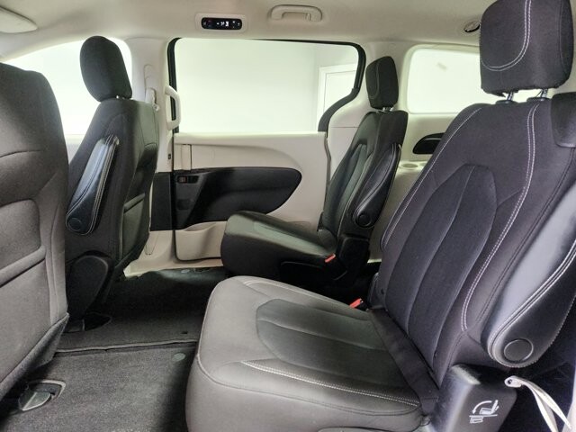 2023 Chrysler Voyager in Cinnaminson, NJ 08077 - 18103831 12