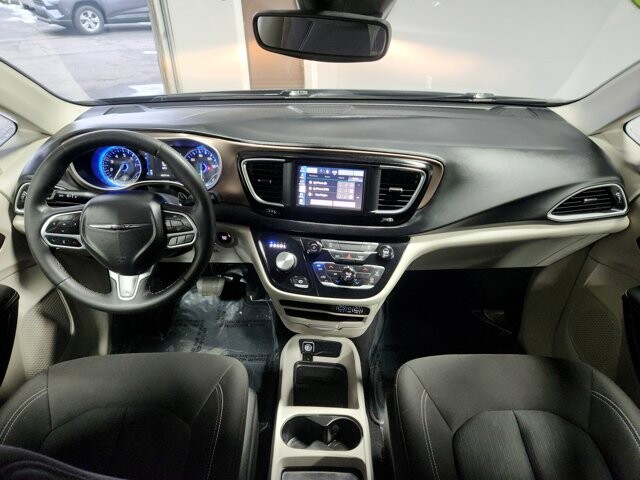 2023 Chrysler Voyager in Cinnaminson, NJ 08077 - 18103831 16