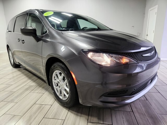 2023 Chrysler Voyager in Cinnaminson, NJ 08077 - 18103831 7
