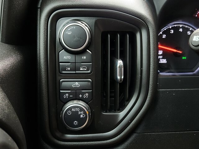 2023 Chevrolet Silverado 1500 in Cinnaminson, NJ 08077 - 18103832 17