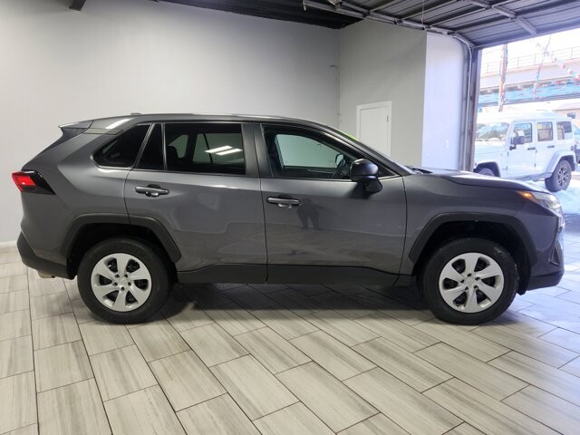 2024 Toyota RAV4 in Cinnaminson, NJ 08077 - 18103834 6