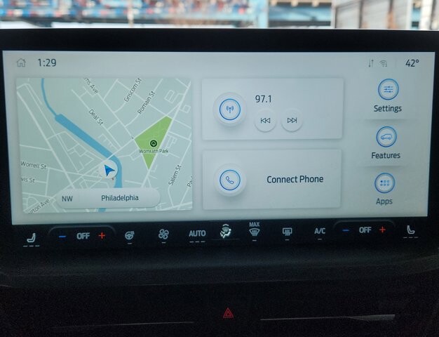 2024 Ford Escape in Cinnaminson, NJ 08077 - 18103835 18