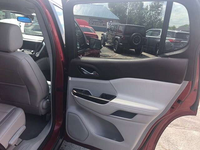 2023 GMC Acadia in Oregon, OH 43616 - 18103836 15