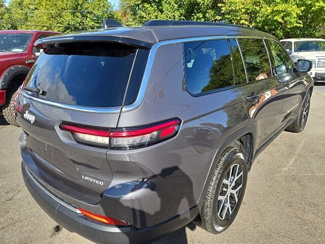 2024 Jeep Grand Cherokee L in Oregon, OH 43616 - 18103837 5