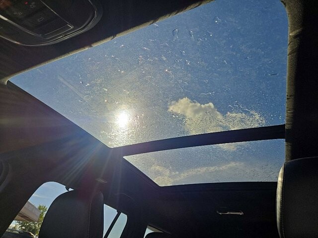 2024 Jeep Grand Cherokee L in Oregon, OH 43616 - 18103837 25