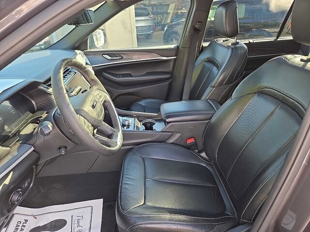 2024 Jeep Grand Cherokee L in Oregon, OH 43616 - 18103837 10