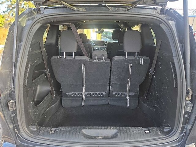 2024 Chrysler Pacifica in Oregon, OH 43616 - 18103838 13