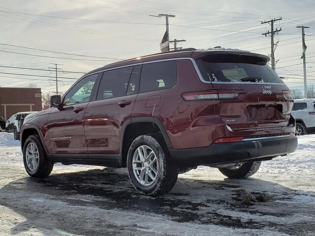 2025 Jeep Grand Cherokee L in Bedford, OH 44146 - 18103841 3