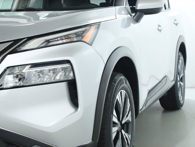 2023 Nissan Rogue in Bedford, OH 44146 - 18103843 4