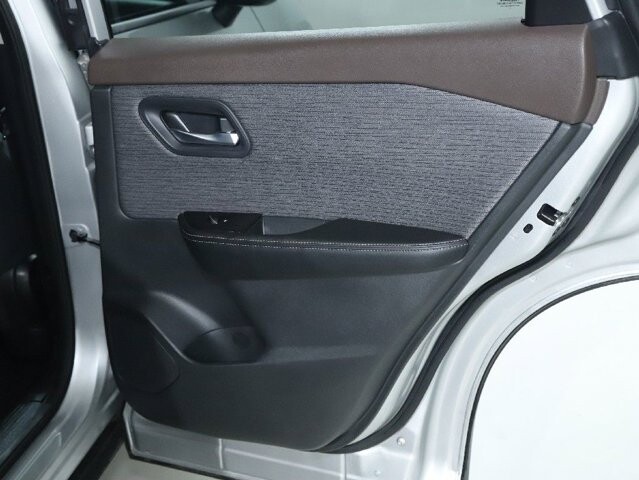 2023 Nissan Rogue in Bedford, OH 44146 - 18103843 31