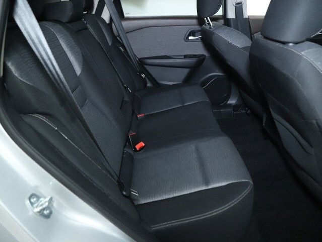 2023 Nissan Rogue in Bedford, OH 44146 - 18103843 32