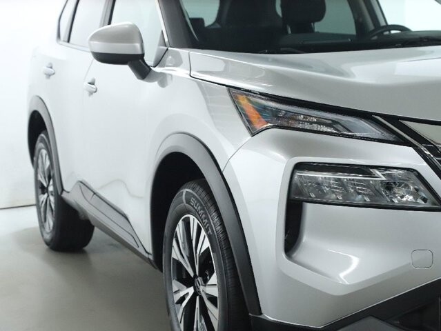 2023 Nissan Rogue in Bedford, OH 44146 - 18103843 8