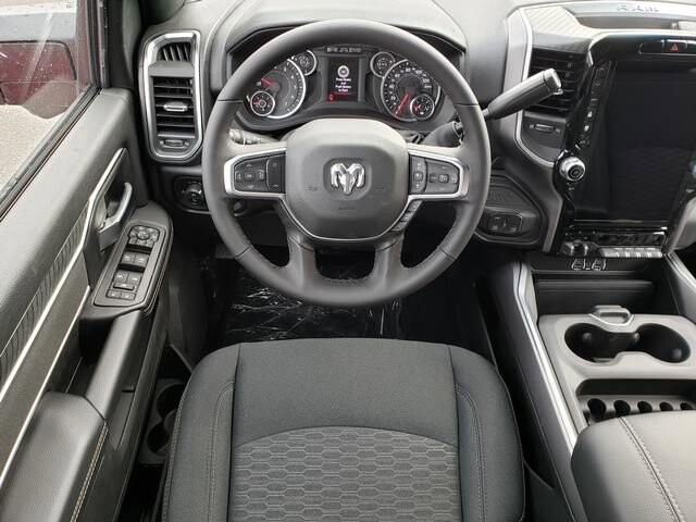 2026 RAM 2500 in Bedford, OH 44146 - 18103844 9