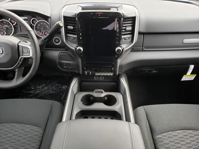 2026 RAM 2500 in Bedford, OH 44146 - 18103844 8