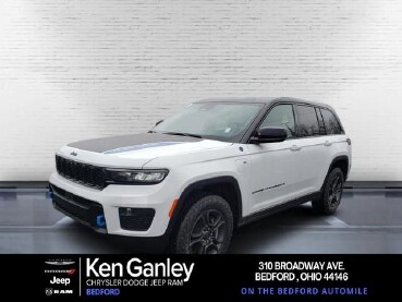 2024 Jeep Grand Cherokee in Bedford, OH 44146