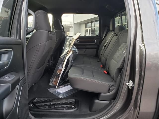2026 RAM 1500 in Bedford, OH 44146 - 18103848 7