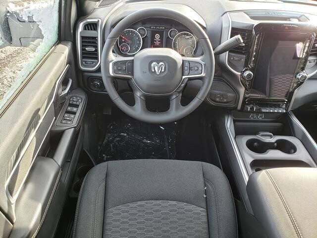 2026 RAM 2500 in Bedford, OH 44146 - 18103853 9