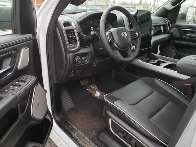 2026 RAM 1500 in Bedford, OH 44146 - 18103855 6