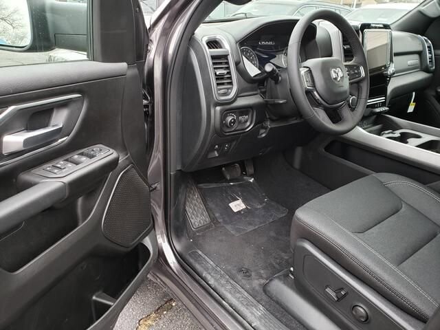 2026 RAM 1500 in Bedford, OH 44146 - 18103856 6
