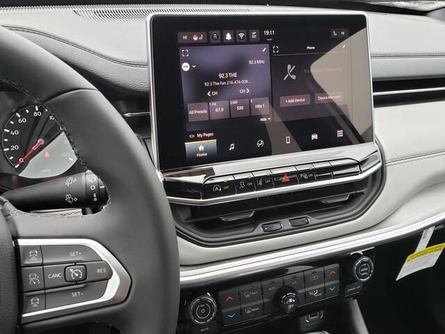 2026 Jeep Compass in Bedford, OH 44146 - 18103858 10