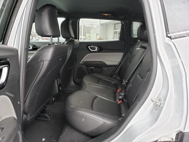 2026 Jeep Compass in Bedford, OH 44146 - 18103858 7