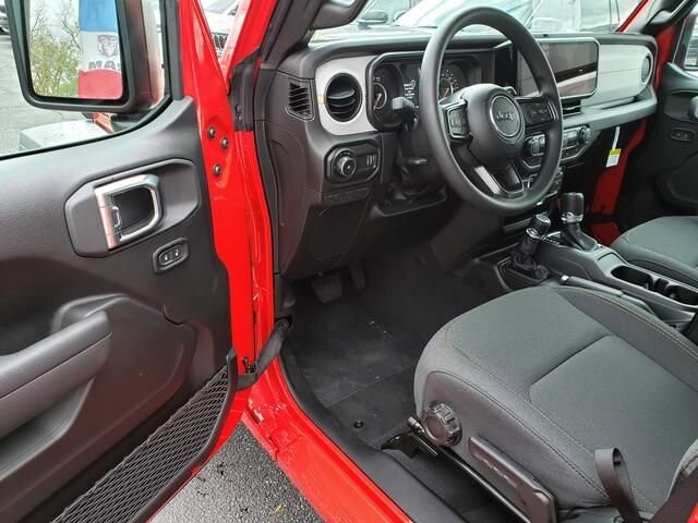 2026 Jeep Wrangler in Bedford, OH 44146 - 18103860 6