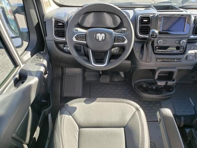 2026 RAM ProMaster in Bedford, OH 44146 - 18103862 9