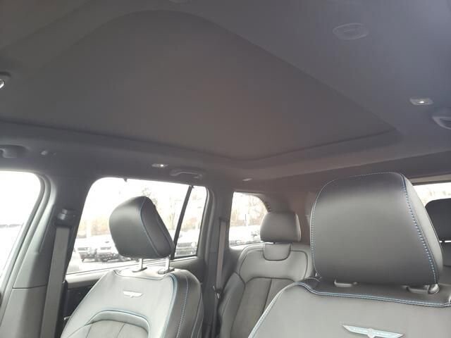 2024 Jeep Grand Cherokee in Bedford, OH 44146 - 18103865 11