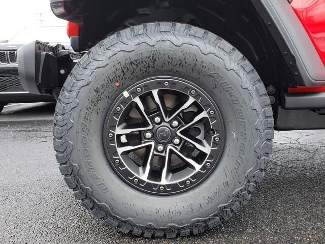 2026 Jeep Wrangler in Bedford, OH 44146 - 18103866 12