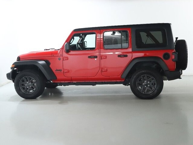 2025 Jeep Wrangler in Bedford, OH 44146 - 18103867 39