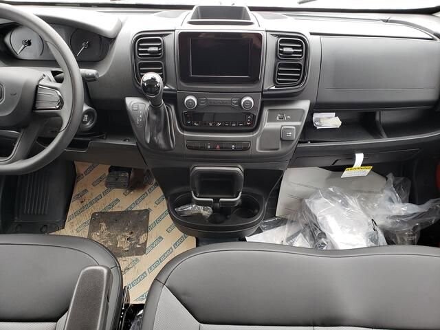 2025 RAM ProMaster in Bedford, OH 44146 - 18103868 8