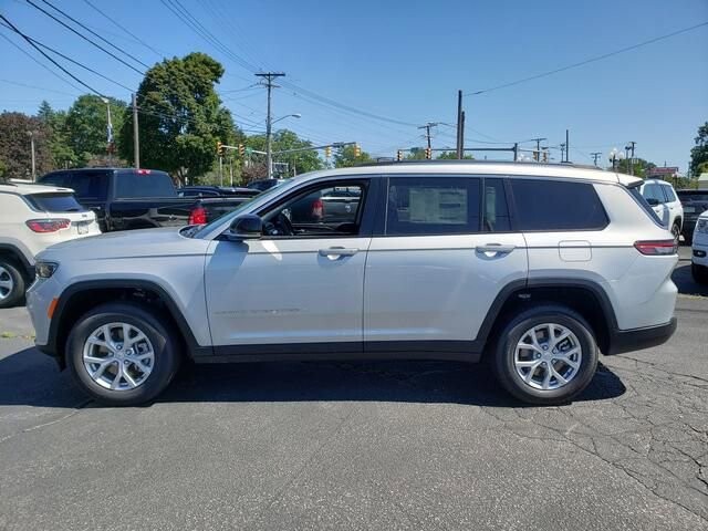 2023 Jeep Grand Cherokee L in Bedford, OH 44146 - 18103869 2