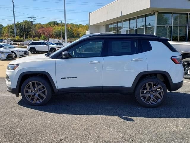 2026 Jeep Compass in Bedford, OH 44146 - 18103875 2