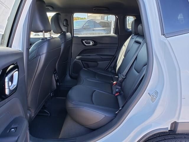 2026 Jeep Compass in Bedford, OH 44146 - 18103875 7