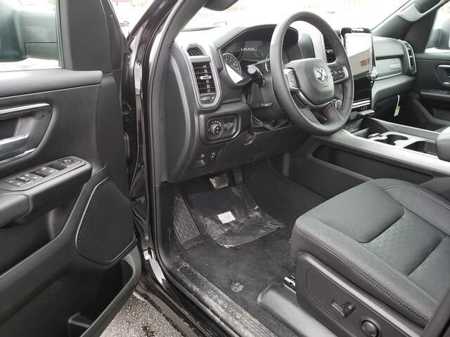 2026 RAM 1500 in Bedford, OH 44146 - 18103880 6